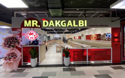 THI CÔNG CỬA HÀNG MR DAKGALBI 